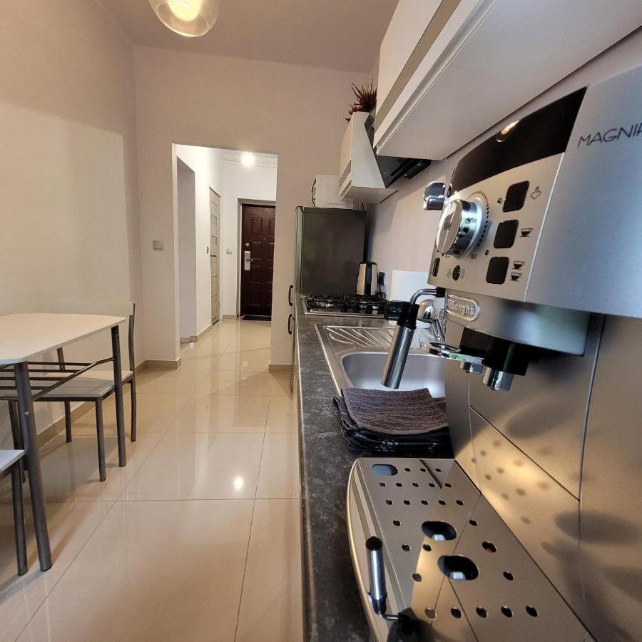 Apartament Tuwima ザブジェ エクステリア 写真